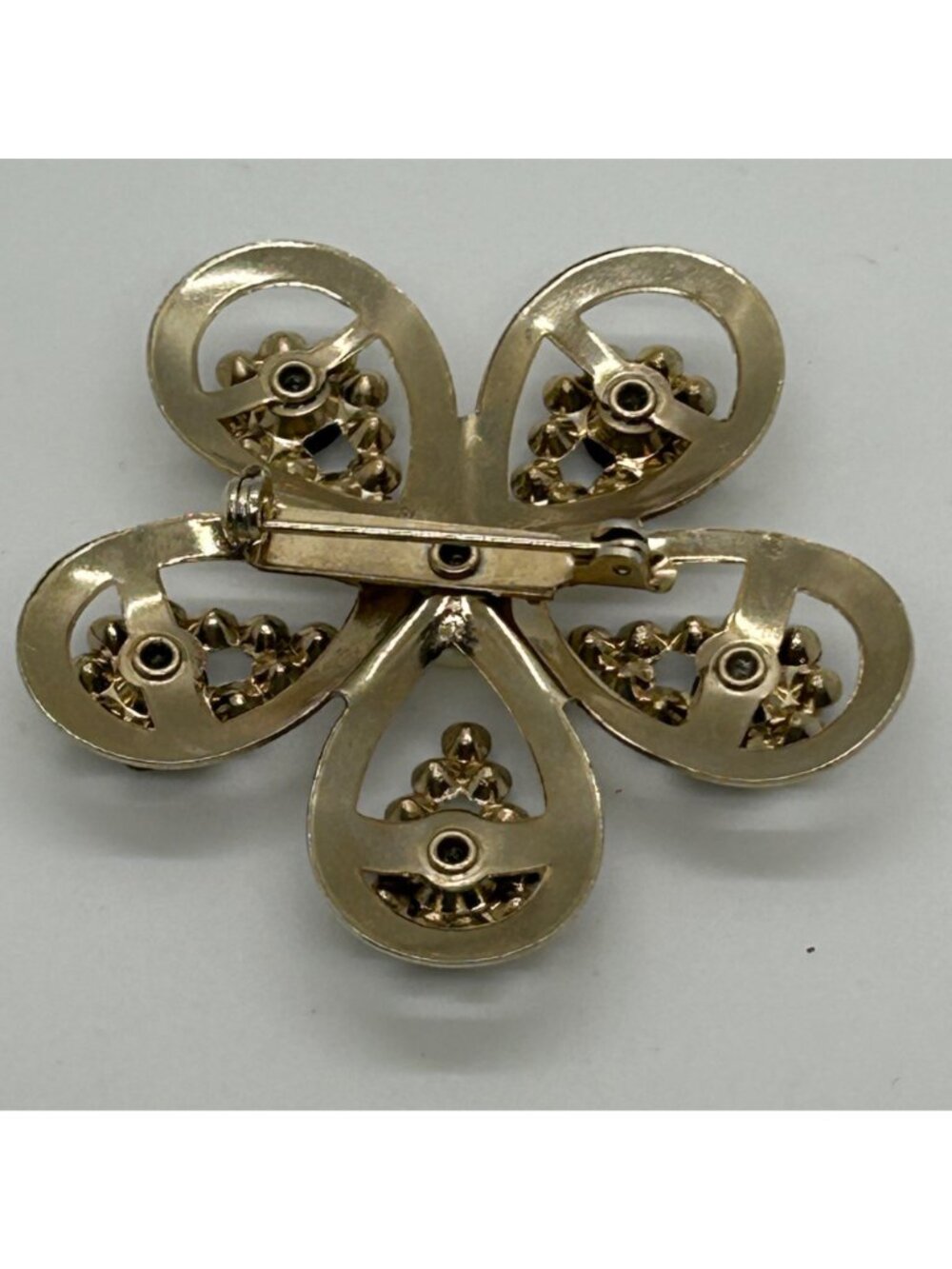 Vintage Gold Tone Flower Brooch Black Clear Rhinestones Faux Pearl Center Floral - Picture 6 of 12